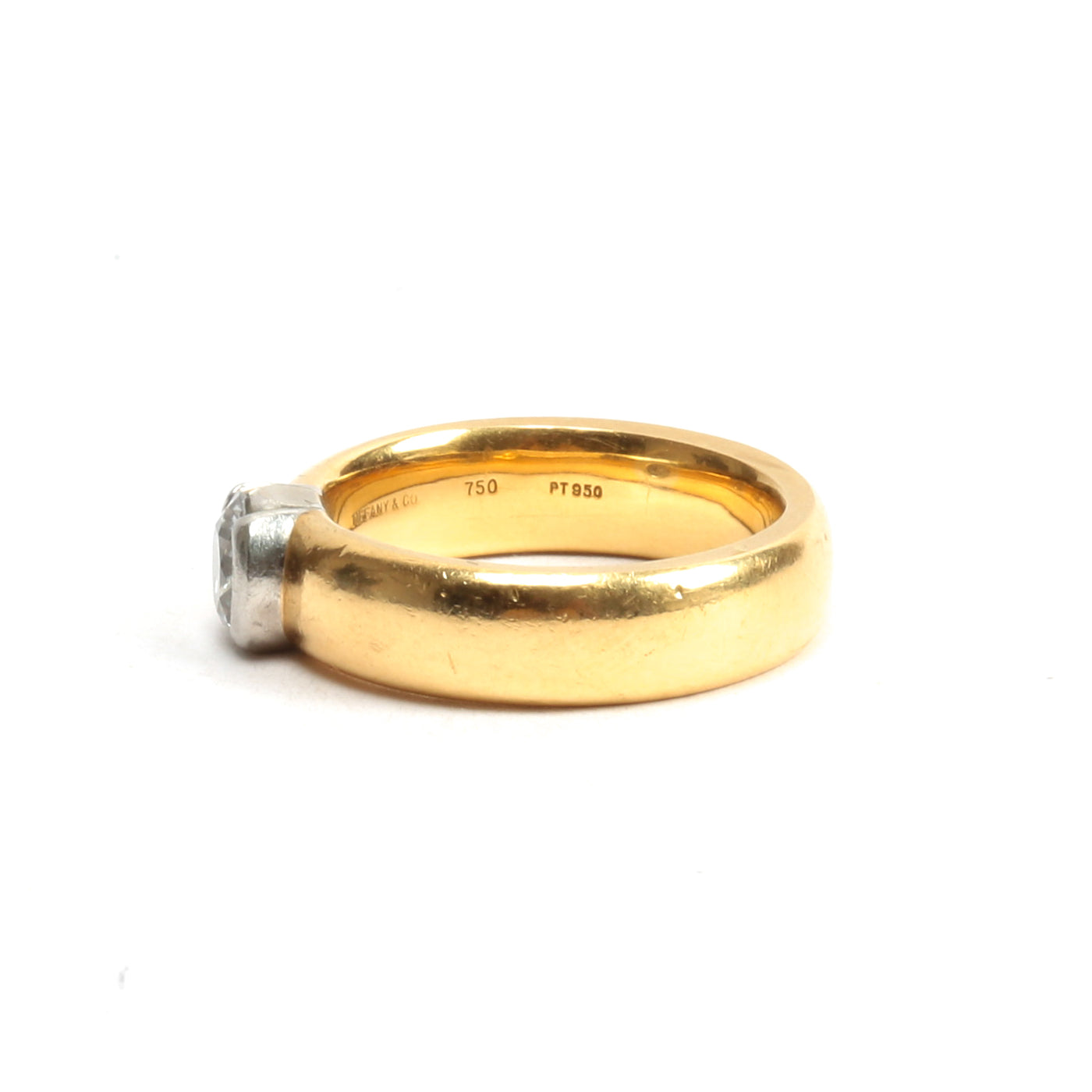 TIFFANY & CO. Engagement Ring