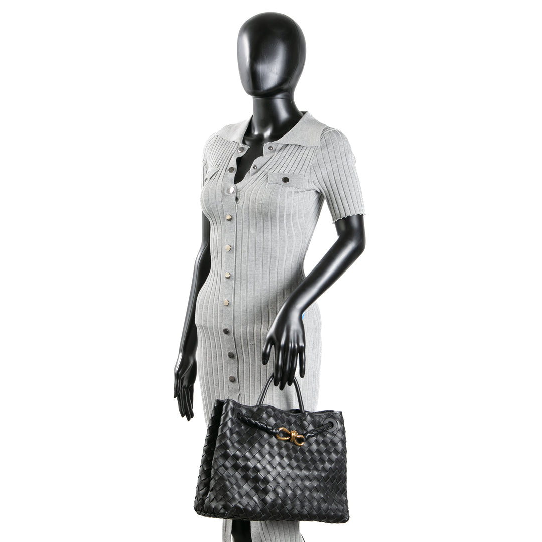 BOTTEGA VENETA Intrecciato Andiamo - Black