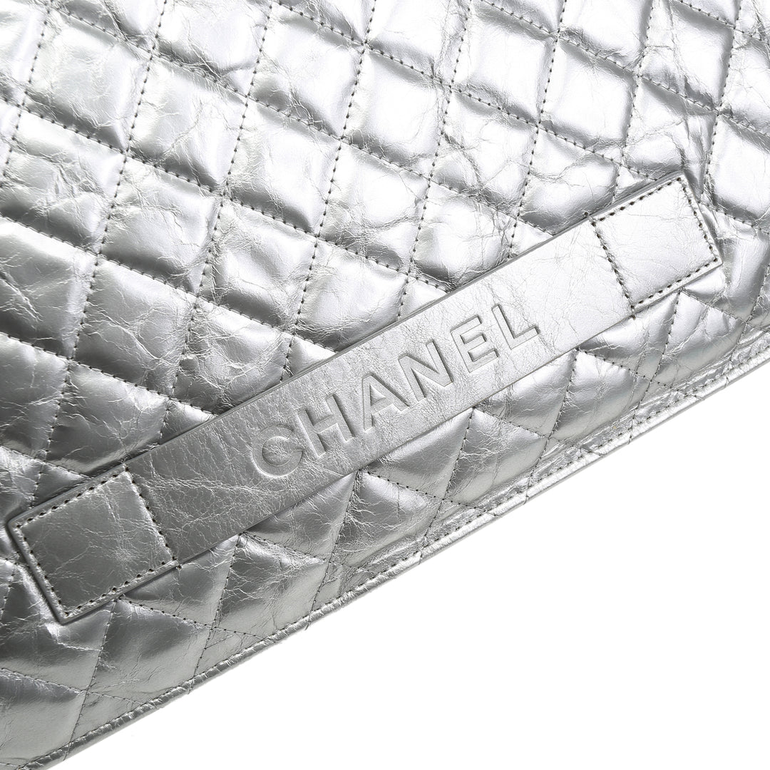 Cubierta de laptop acolchada de Chanel arrugada - Silver - Outlet Final Sale