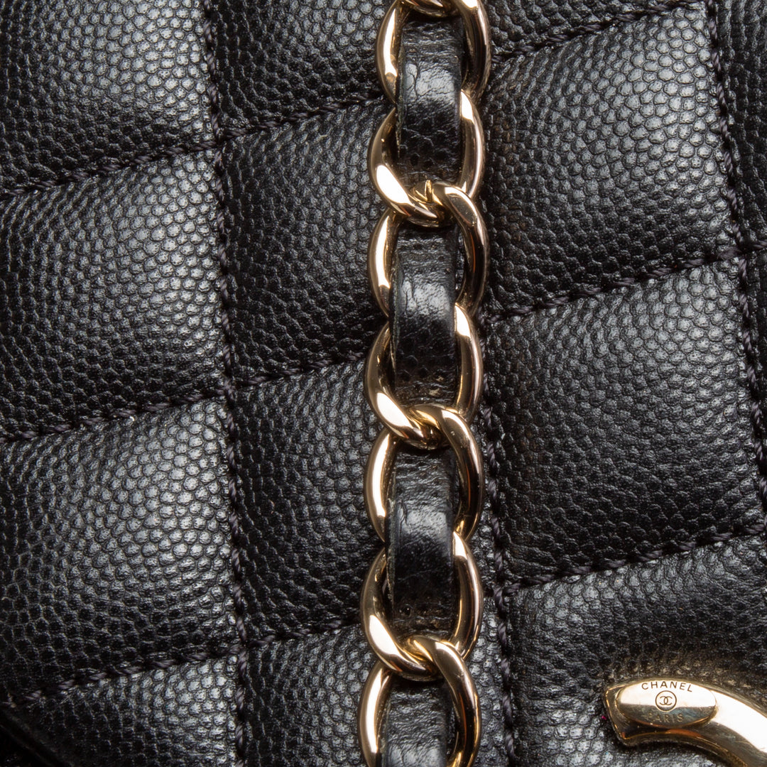 CHANEL Caviar Quilted Coco Handle Flap Bag - Black