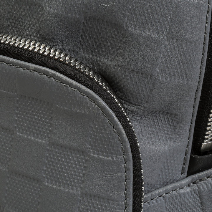 Mochila de cuero de Louis Vuitton Avenue Damier Infini - Venta final de Gray Outlet