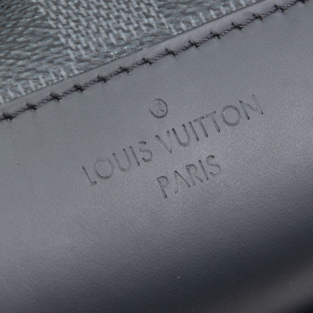 LOUIS VUITTON Avenue Sling - Damier Graphite