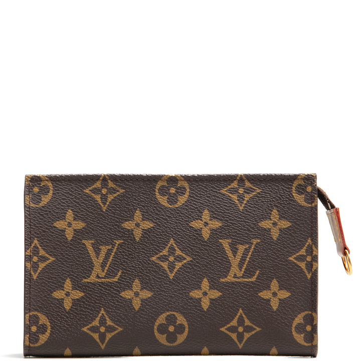 Louis Vuitton Marais Bucket Pochette - Outlet Final Sale