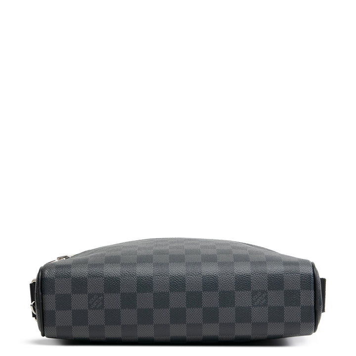 Louis Vuitton Dayton Reporter PM Messenger - Damier Graphite