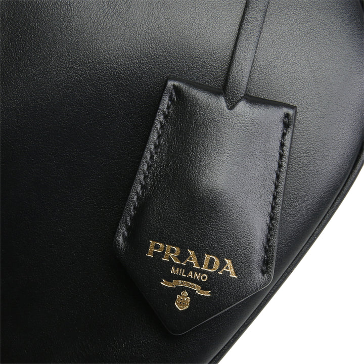 Prada mini bolso de hombro de cuero- negro