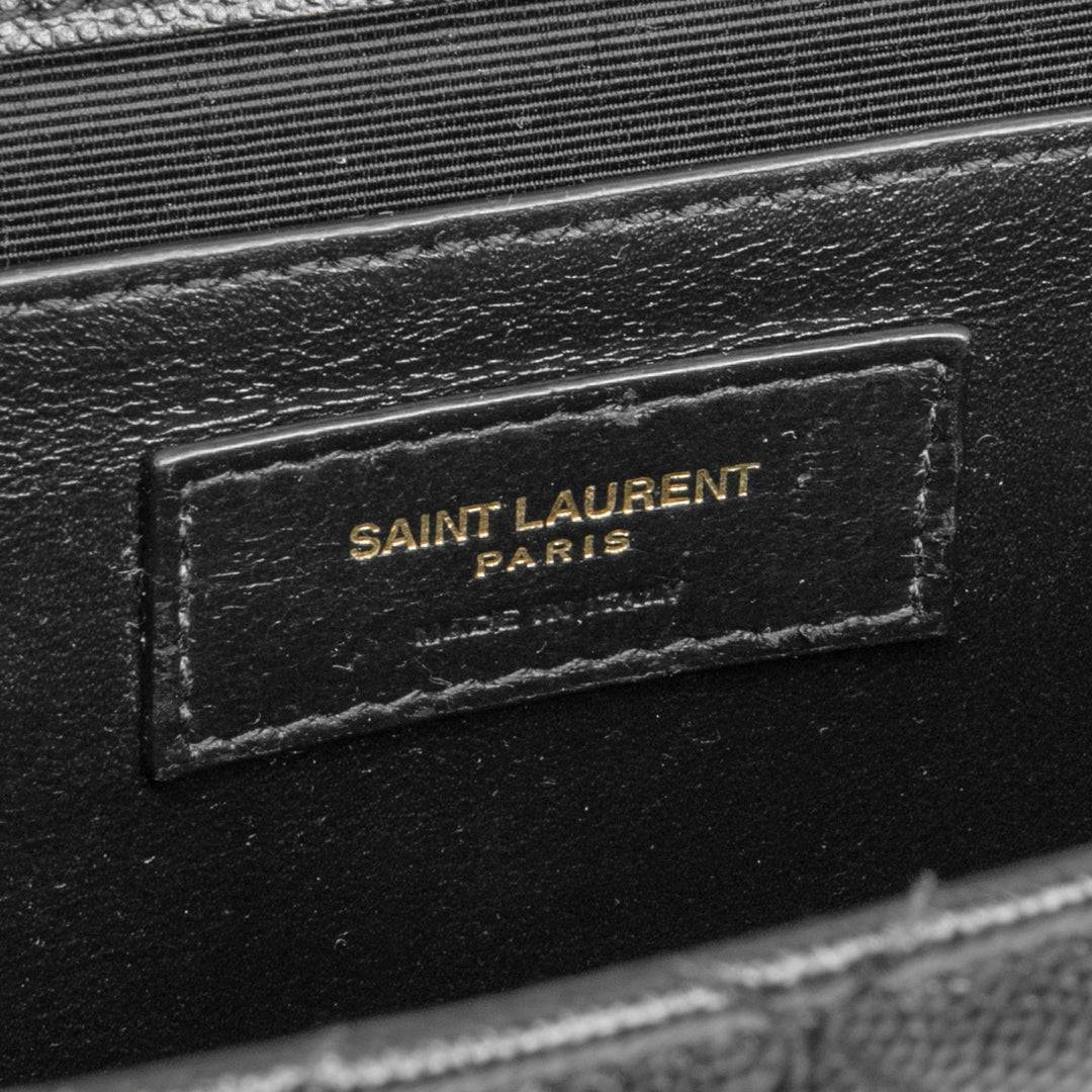 Saint Laurent Medium Tri -Quilt Sobres Shoulder - Negro